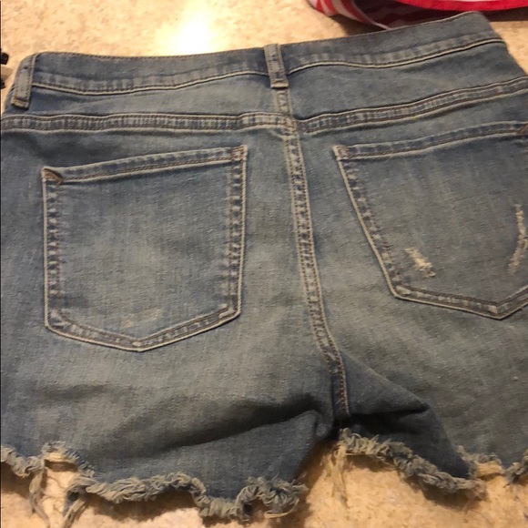 Express jewel studded high rise shorts - Picture 4 of 4